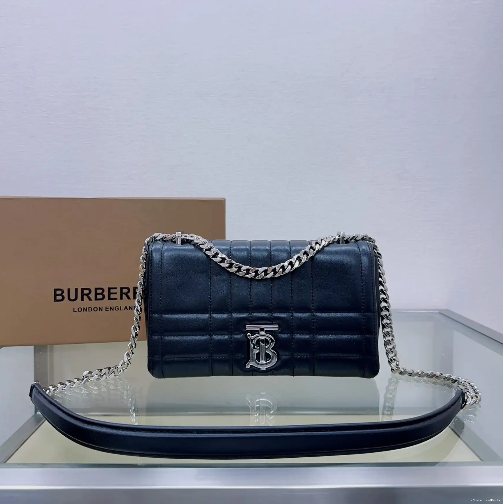 Official First Bag Ru small Lola BURBERRY Bag-23*6*13CM 0527